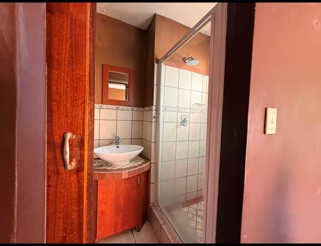 3 BEDROOM HOUSE FOR SALE IN BO-DORP